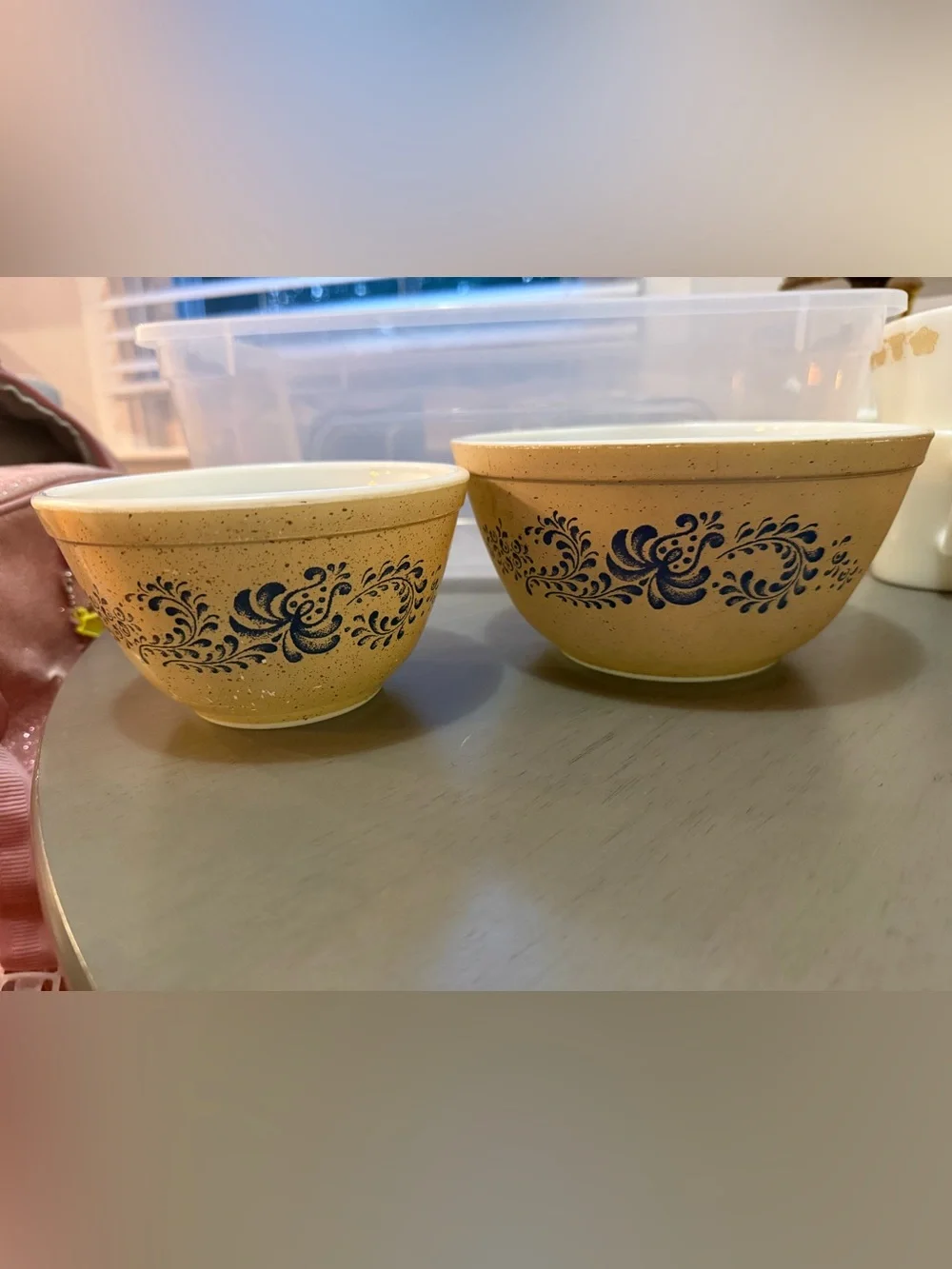 Lot of 2 Vintage Pyrex Homestead Blue Flowers Mixing Bowls 401 & 402 Like new!
